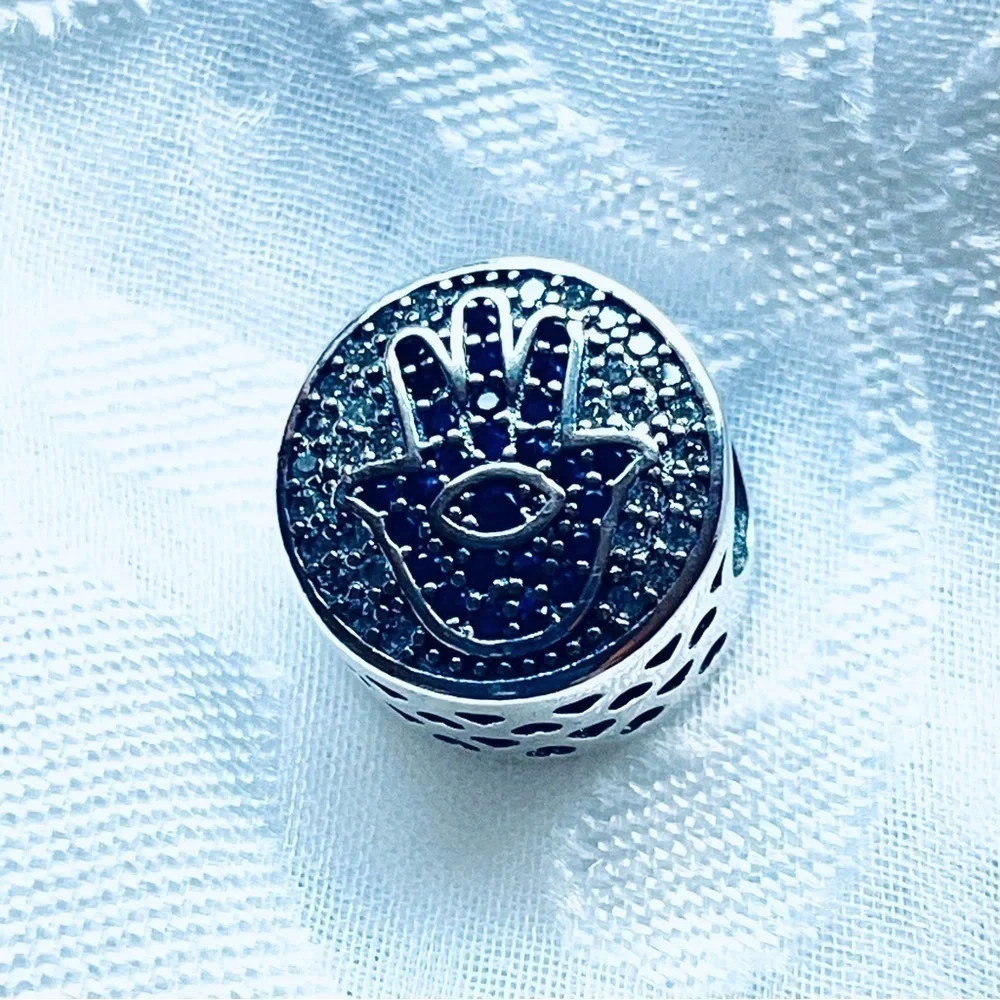 🧿✨ NWOT Blue Evil Eye Hamsa Hand Charm – 925 Sterling Silver 💙